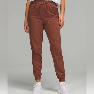 Lululemon Stretch High-Rise Jogger